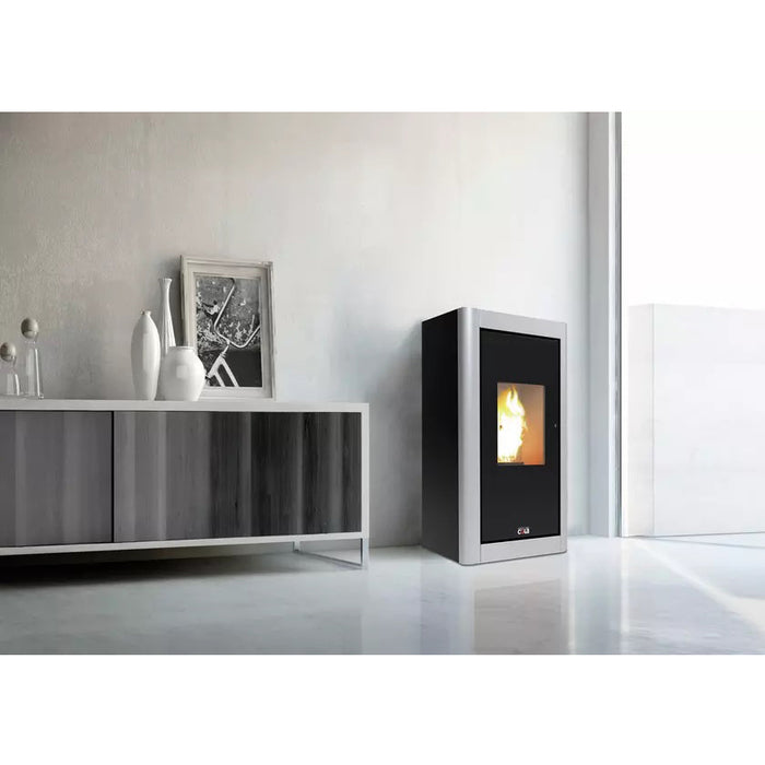 BLAZE Urban Pellet Stove 6.33kW Black Perla