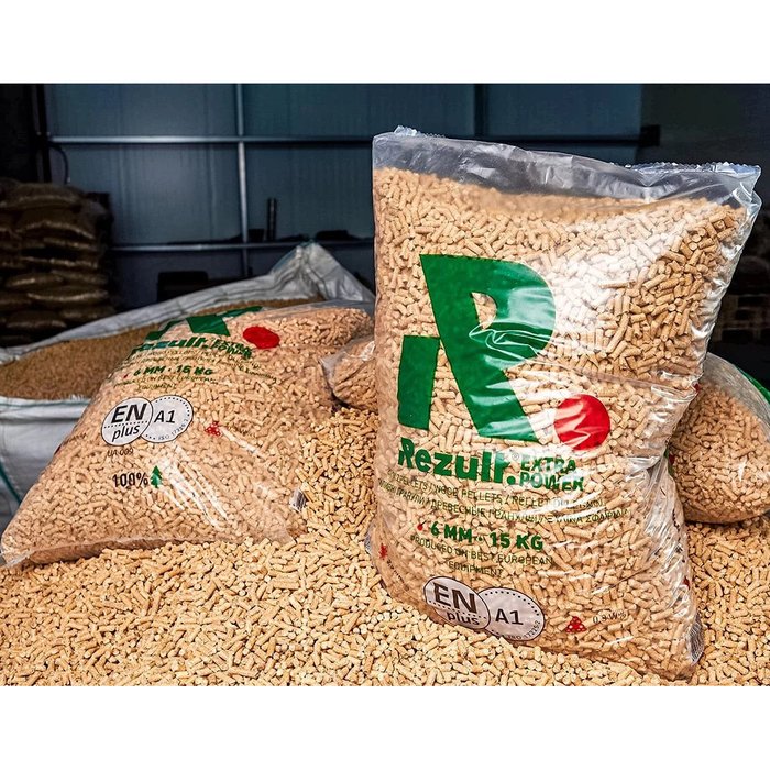 REZULT Wood Pellets Pallet 70 x 15kg